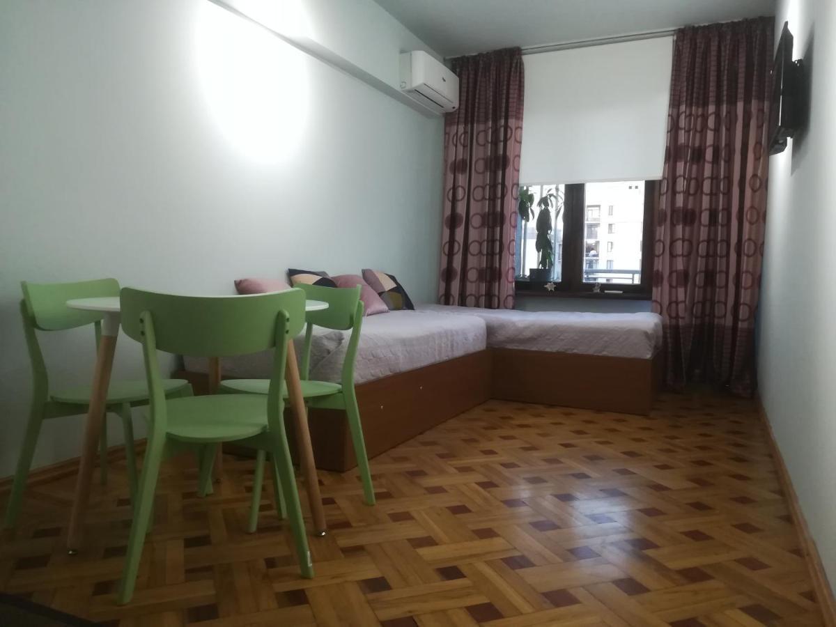 Davka Apartments Batumi Exterior photo